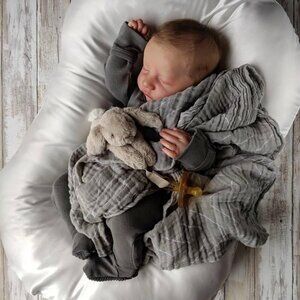 18Inch Cute Soft Sleeping Reborn Baby Girl Doll with Toy for 3+ Year Kids